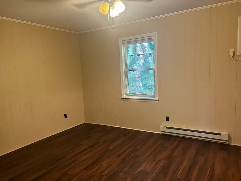 4295 Brownsboro Rd #4 — Photo 8