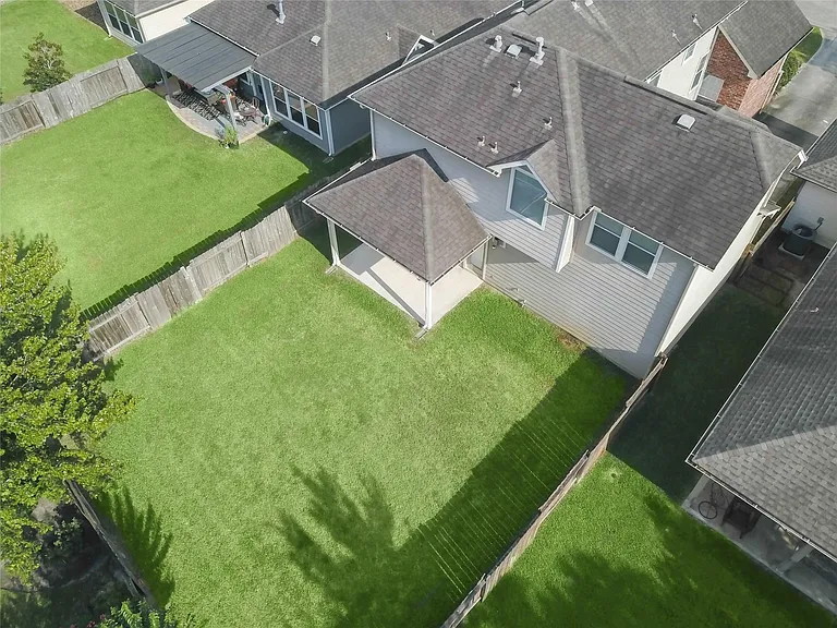 111 Zephyr Bend Pl — Photo 29