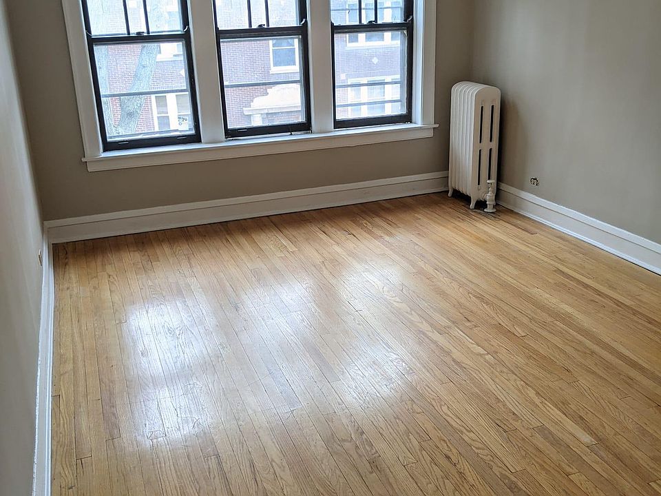 1st image of 2559 W Winnemac Ave #2F