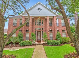 7002 Racquet Ct, Houston, TX 77069