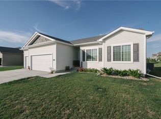 2905 SW Pleasant St, Ankeny, IA 50023