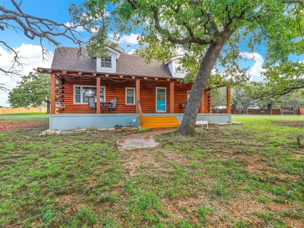 4408 Smiling Hills Ct, Cleburne, TX 76031