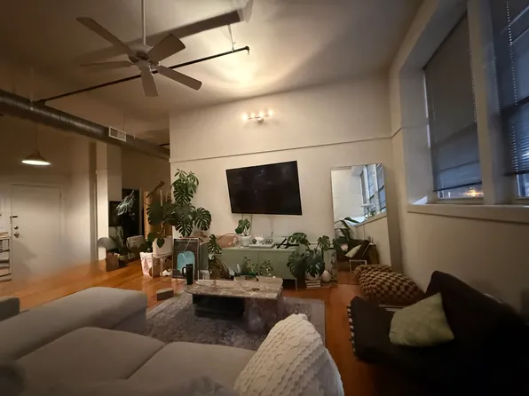 1020 Adams Street image 2 of 8