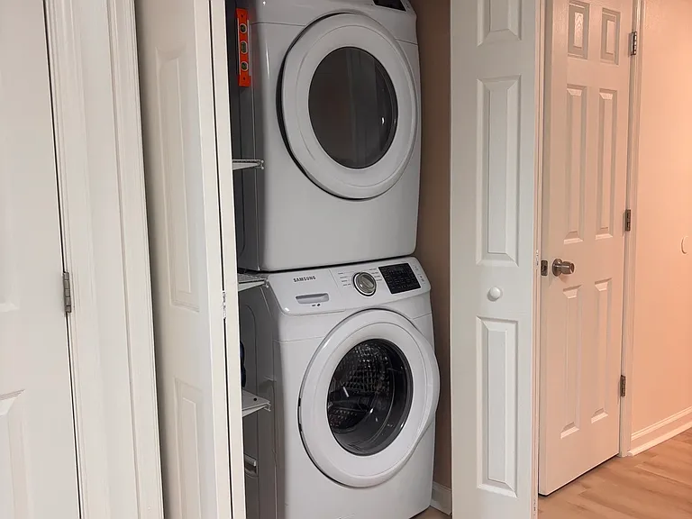 15 Teaneck Ct — Photo 12
