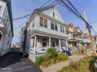 22 Swan St, Schenectady, NY 12307