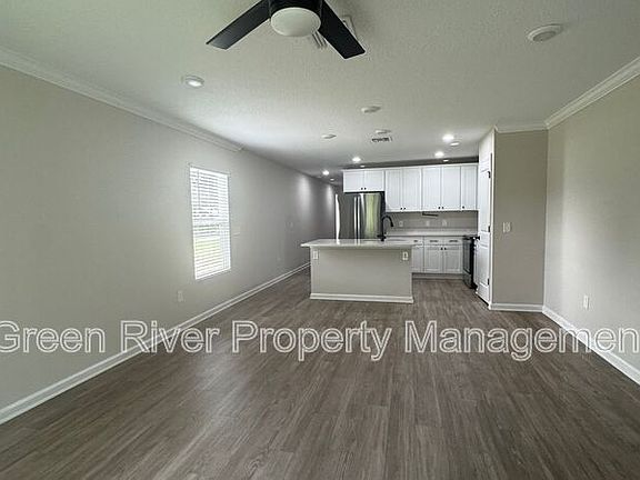 5th image of 2628 Kohn Rd