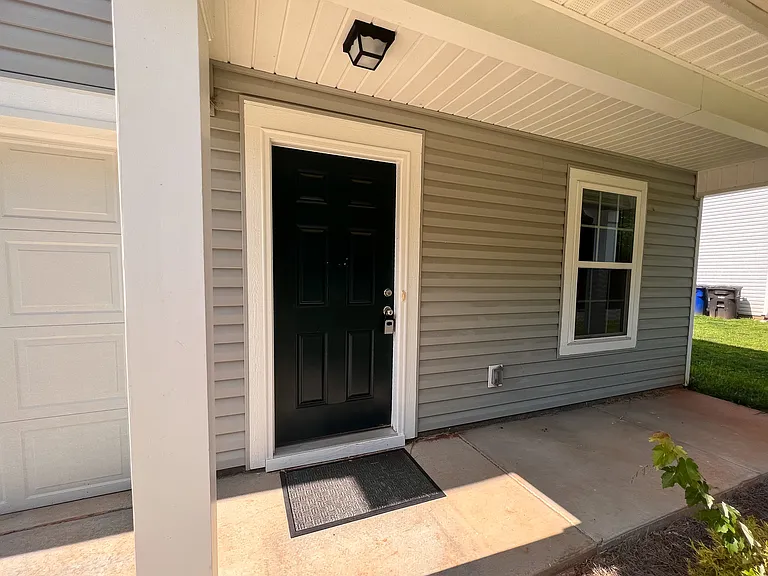 4024 Gibb Ct — Photo 5