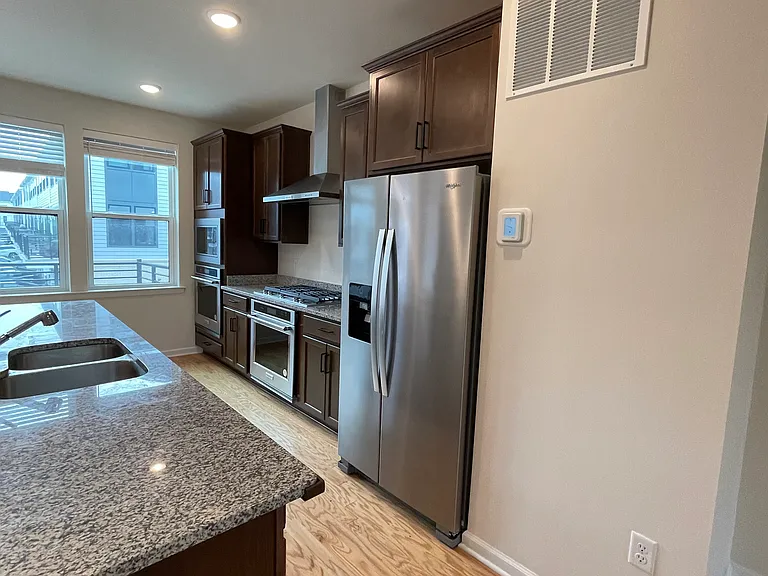 103 Vaughn Dr — Photo 13