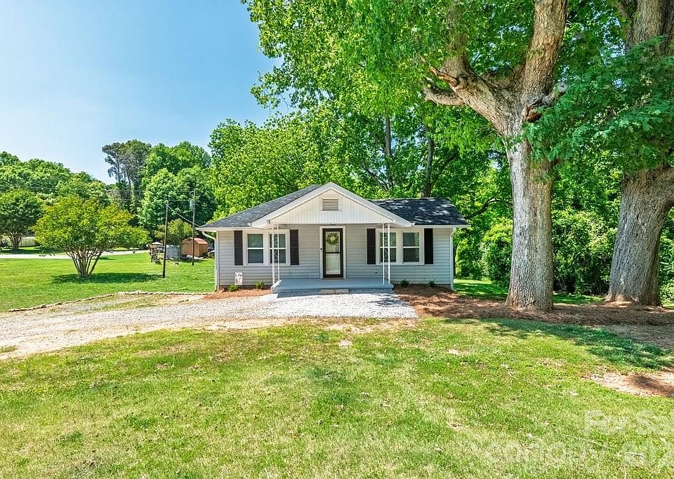 1st image of 3407 Ratchford Dr