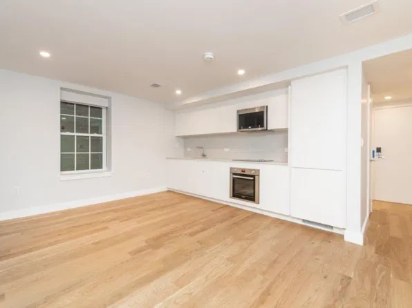 22 Fleet St, Boston, MA