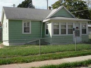 6002 S 19th St, Omaha, NE 68107