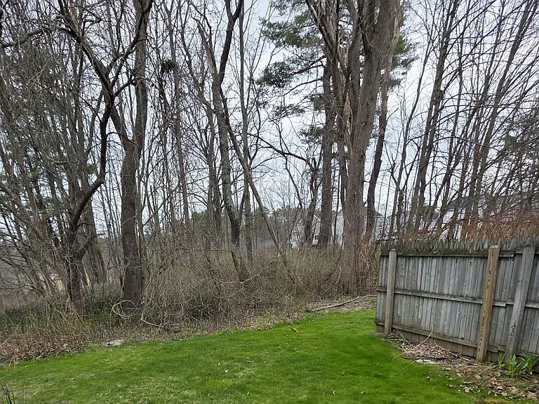 Juniper Ln — Photo 13