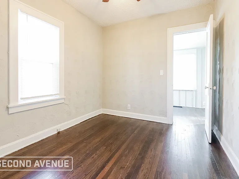 5121 Agnes Ave — Photo 14