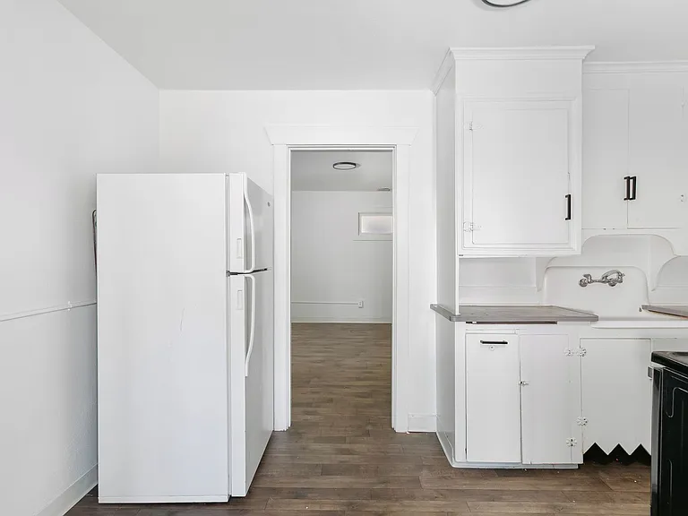 3502 McKinley Ave — Photo 9
