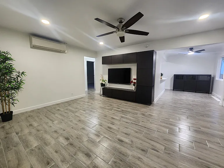 2910 Lincoln Park Ave — Photo 10
