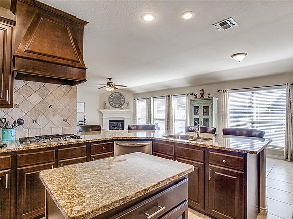 2nd image of 3012 Black Hills Blvd