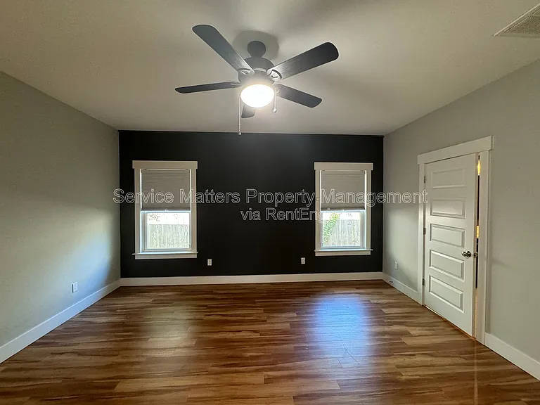 1416 E Baars St — Photo 15