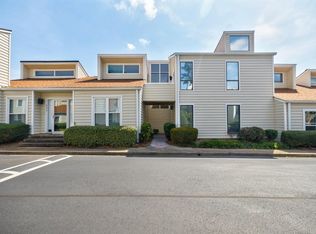 635 Serramonte Dr, Marietta, GA 30068