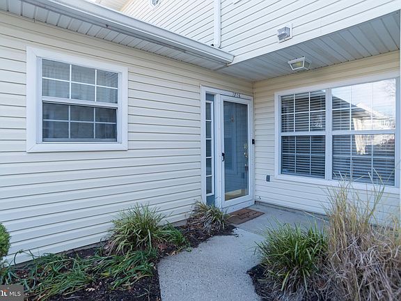 5th image of 2703 Lynbrooke Dr