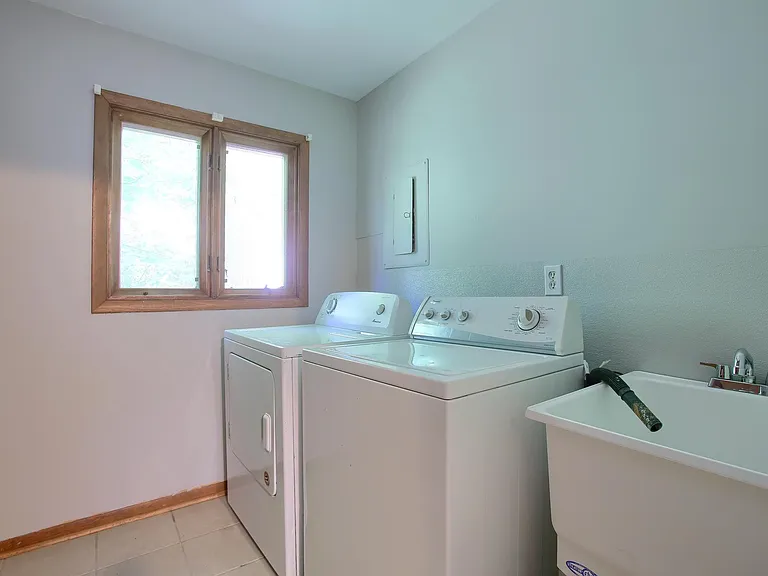 12395 South Ln — Photo 8