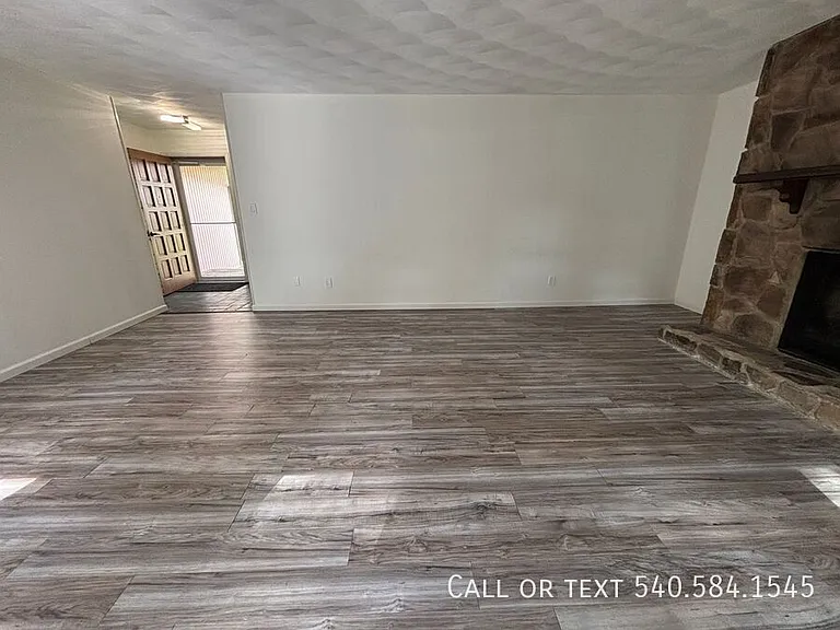 6421 Orchard View Ln — Photo 11