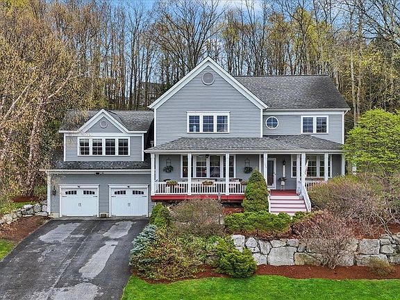 2nd image of 176 Boulder Hill Drive
