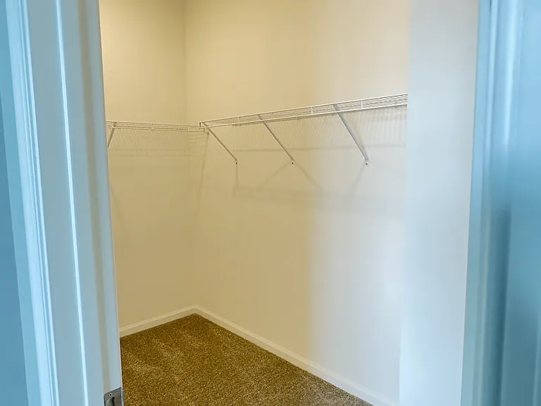 4298 Efendi Dr — Photo 35