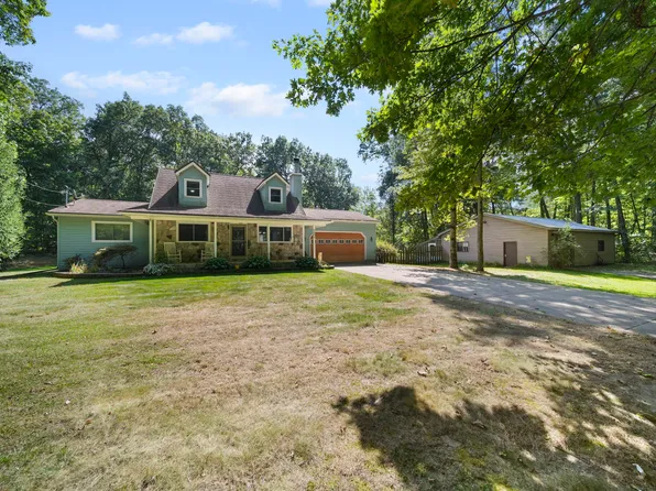 5208 Clinton Rd, Jackson, MI 49201