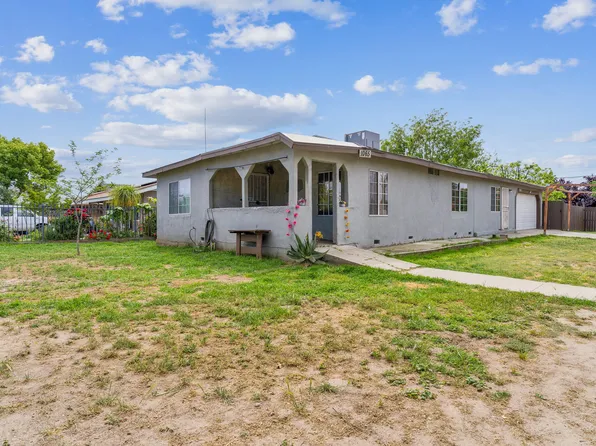 1065 E Cedar Avenue, Tulare, CA 93274
