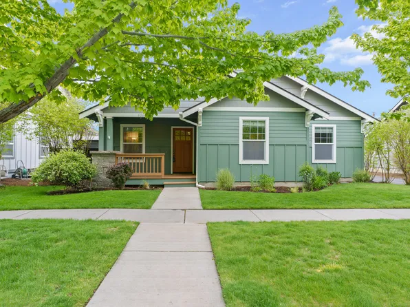 62669 Hawkview Rd, Bend, OR 97701