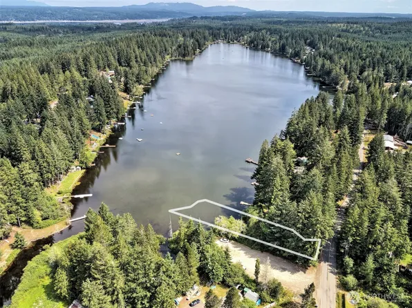 401 E Trails End Drive, Belfair, WA 98528