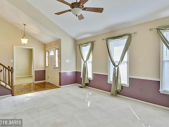 4th image of 10150 Woodbury Dr