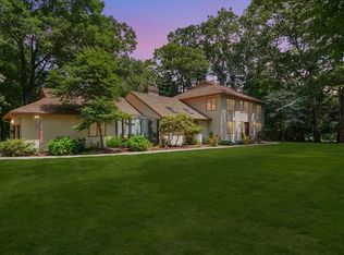 30 Foxwood Cv, Holliston, MA 01746