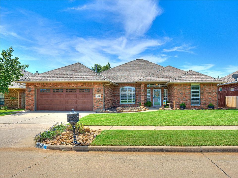 8208 NW 70th St, Oklahoma City, OK 73132 Zillow