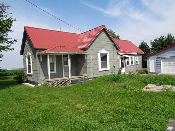 2nd image of 2660 E County Road 1050n