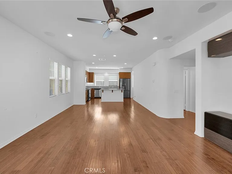 6328 Pacific Way — Photo 9
