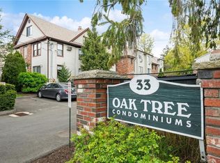 33 Colonial Rd APT 6, Stamford, CT 06906