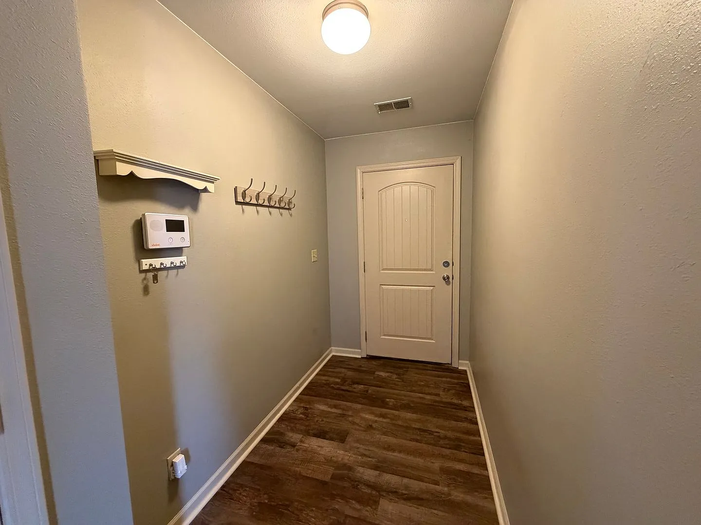 3 Bed 2 Bath home Close to Fort Leonardwood — Photo 3