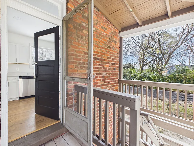 1703 Oakdale Ave #B — Photo 32