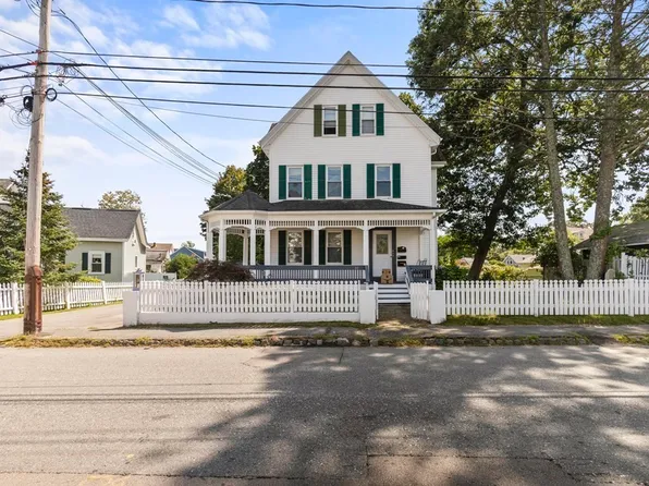 18 Shores St #3, Taunton, MA 02780