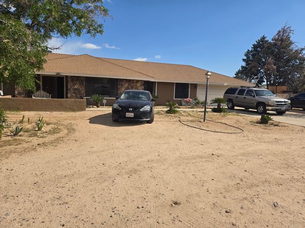 17125 Cholla Ave