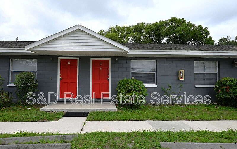 1st image of 613 Robin Rd #3