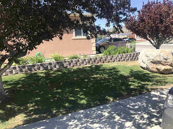 2nd image of 2062 W Seminole Dr