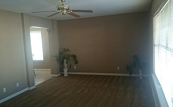 4th image of 1240 Vikki Carr Ln