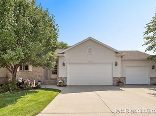 136 Ida Red Ln SW, Grand Rapids, MI 49534