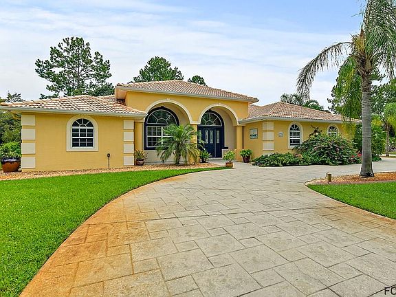 4th image of 43 Princess Kathleen Ln