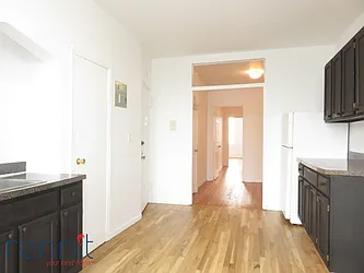 Rented by Rennit Inc.