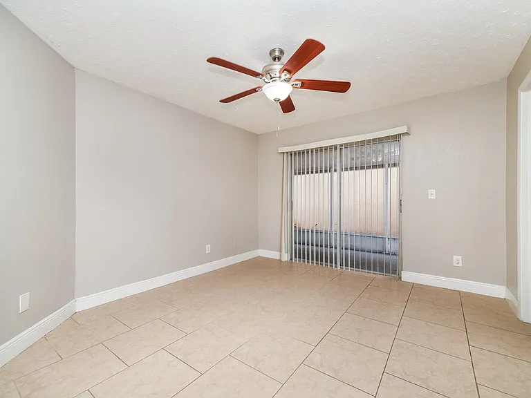 11105 Cherrywood Ln — Photo 6
