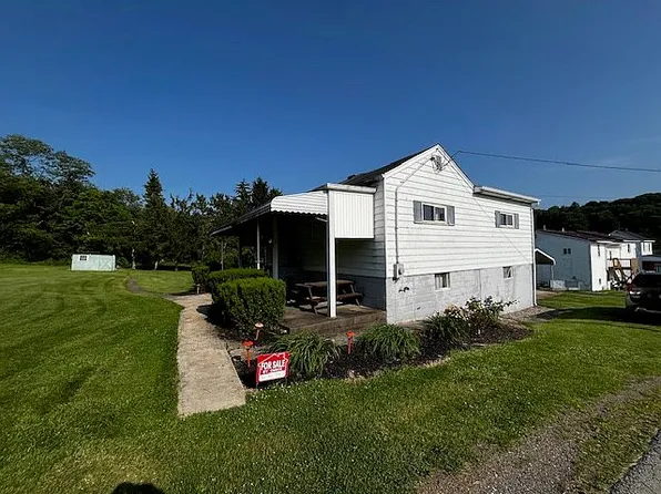 30 Harris St, Joffre, PA 15053
