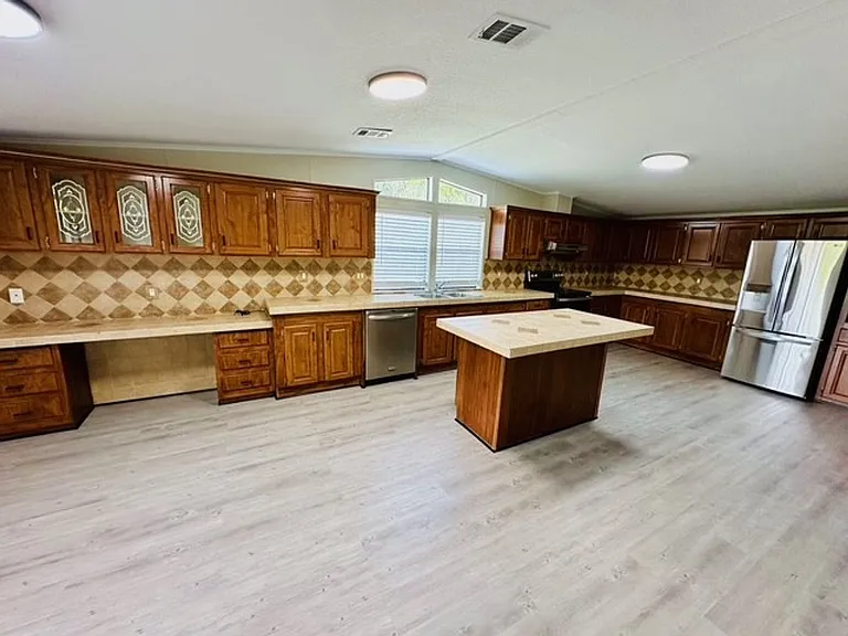 6814 Redwing Rd — Photo 18